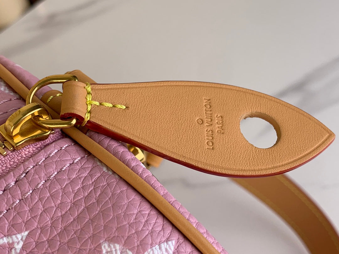 SPEEDY P9 BANDOULI_RE 40 IN FLAMINGO PINK MONOGRAM CALFSKIN
