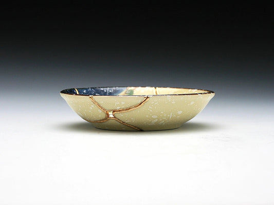 Small Beige Kintsugi Plate with Red and Yellow Flowers