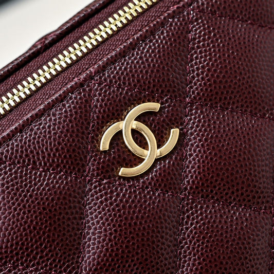 CC 24A Vanity Top Handle 16cm Burgundy Grained Calfskin Gold Hardware
