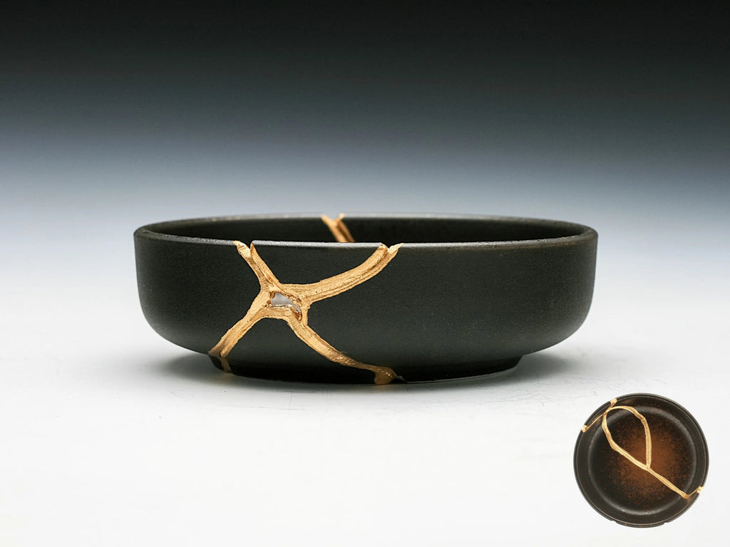 Small Brown Kintsugi Dish