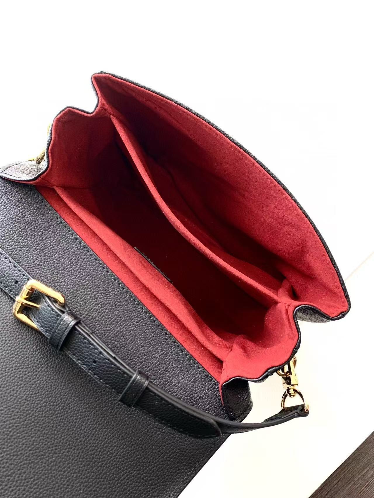 LV M45773 Pochette MÃ©tis Bag 25cm Black Beige Monogram Embossed Cowhide
