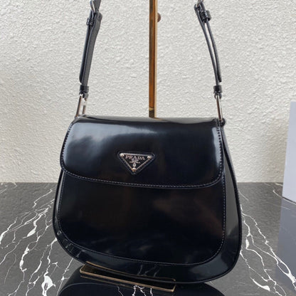 CLEO 24 BLACK BRUSHED LEATHER SHOULDER BAG
