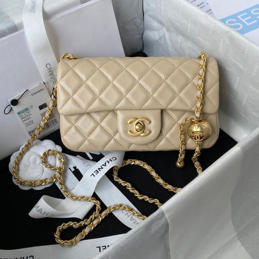 Classic Mini Flap Bag 20cm Beige Lambskin Gold Hardware