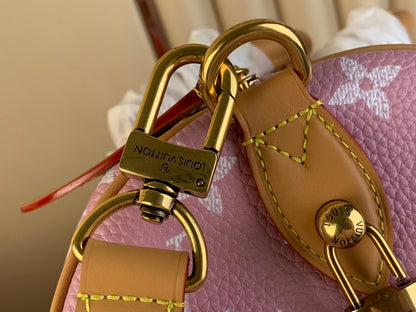 SPEEDY P9 BANDOULI_RE 40 IN FLAMINGO PINK MONOGRAM CALFSKIN
