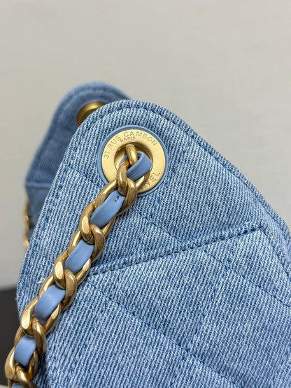 Chanel 25 Hobo Bag 22cm Blue Denim