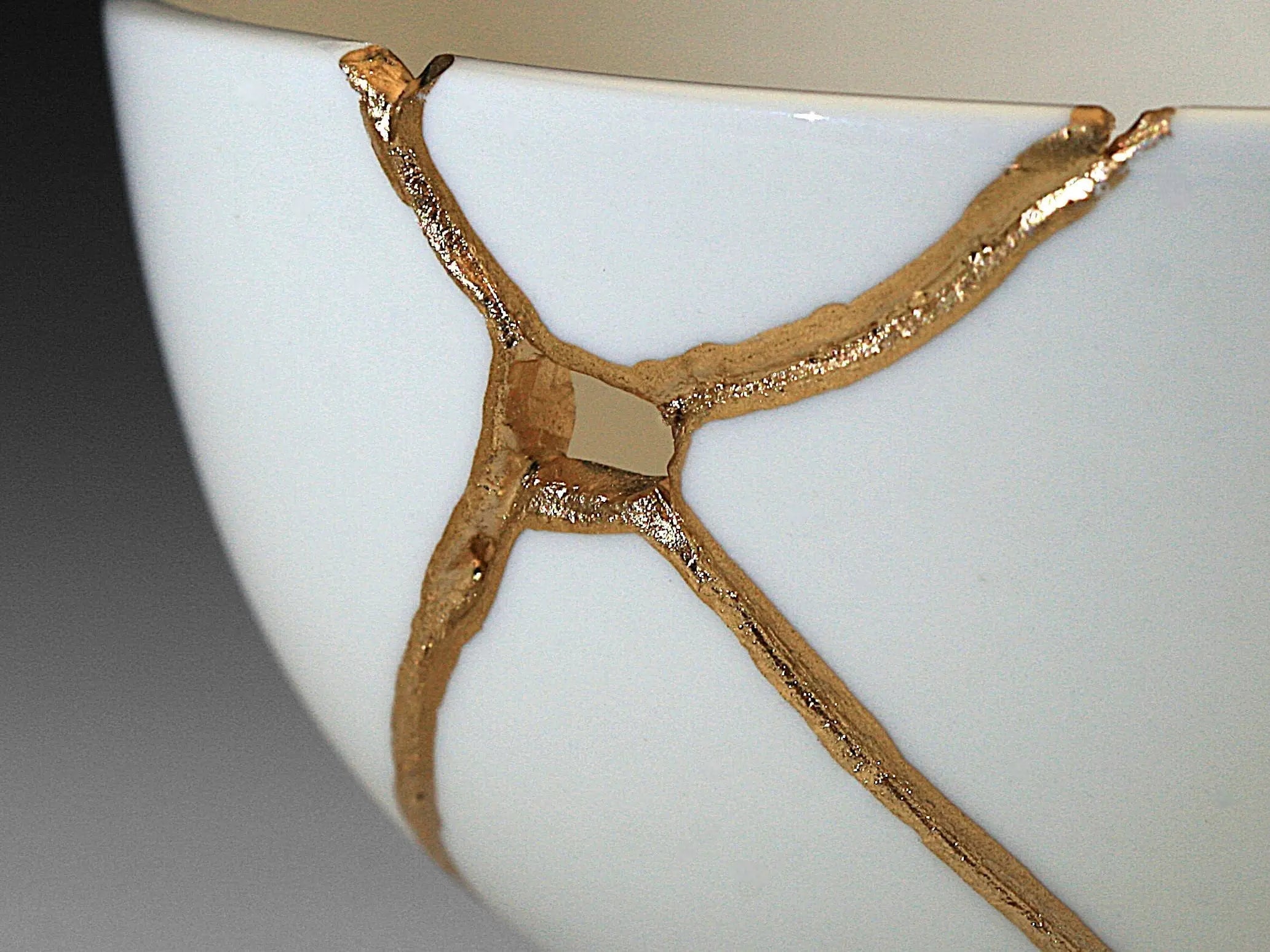 Medium White Kintsugi Bowl