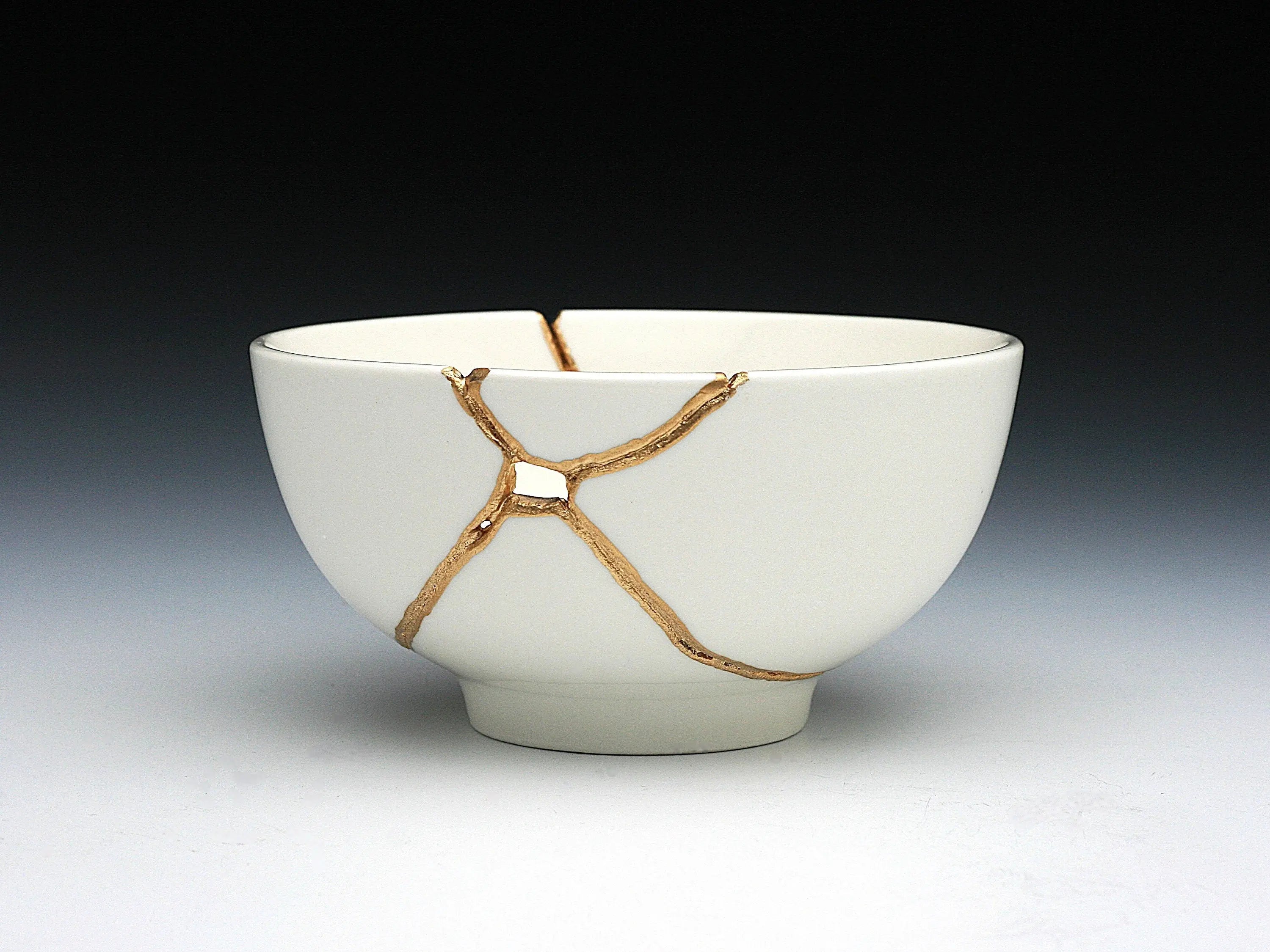 Medium White Kintsugi Bowl