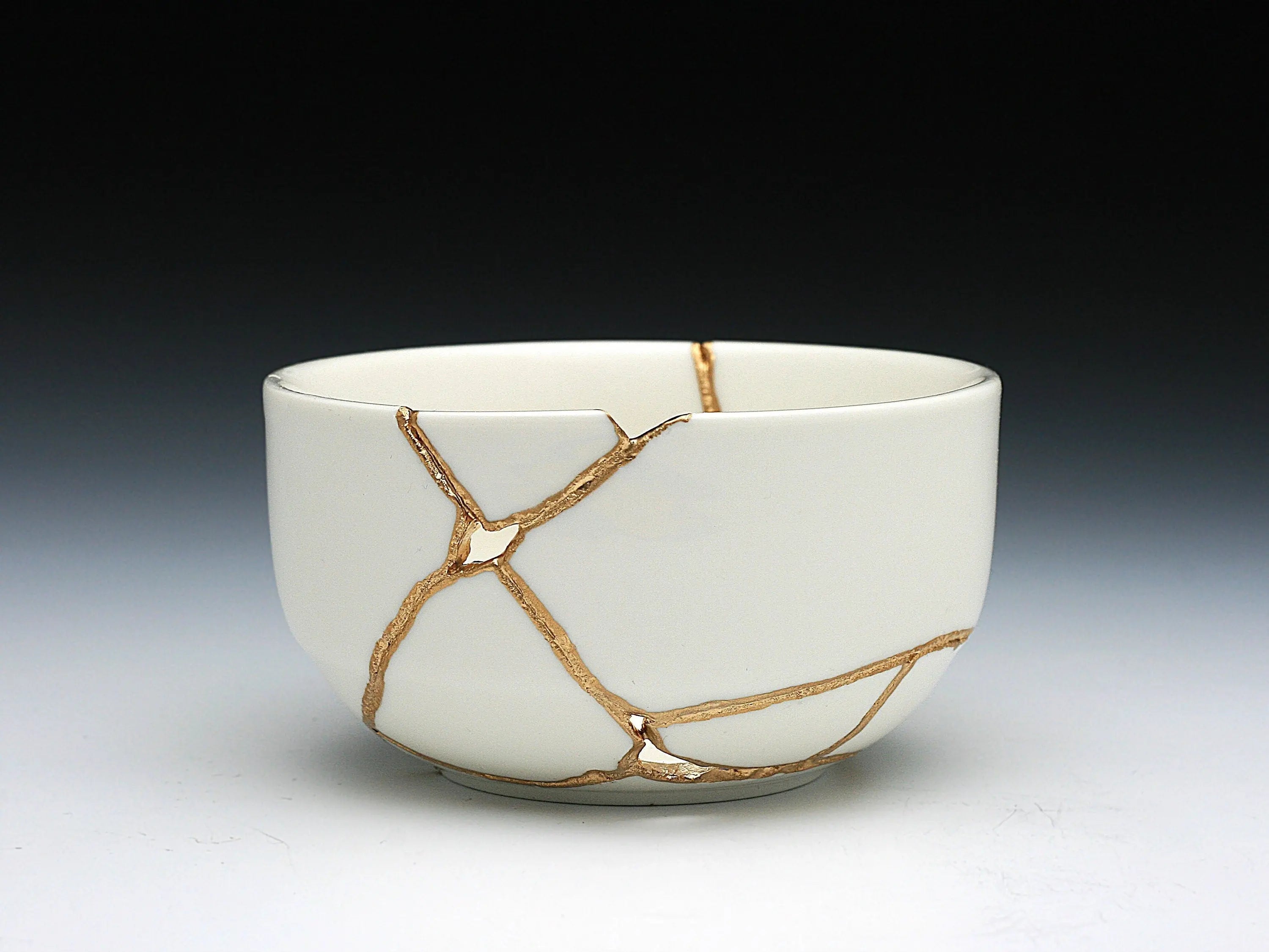 Medium White Kintsugi Bowl