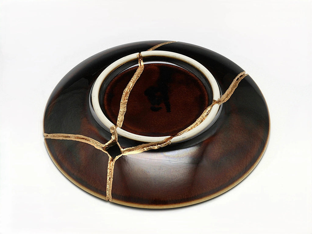 Medium Brown Kintsugi Plate