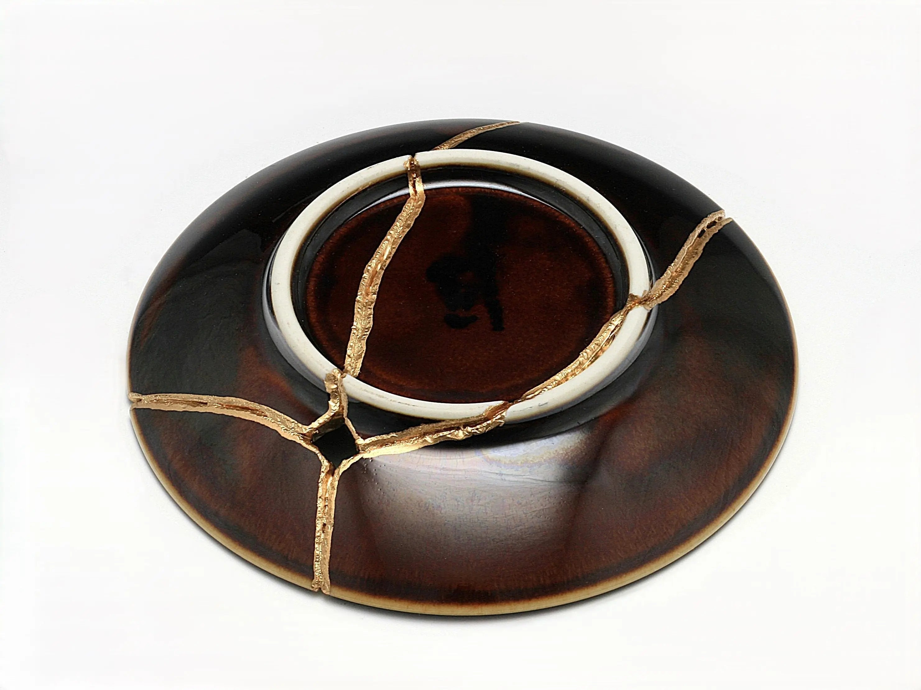 Medium Brown Kintsugi Plate