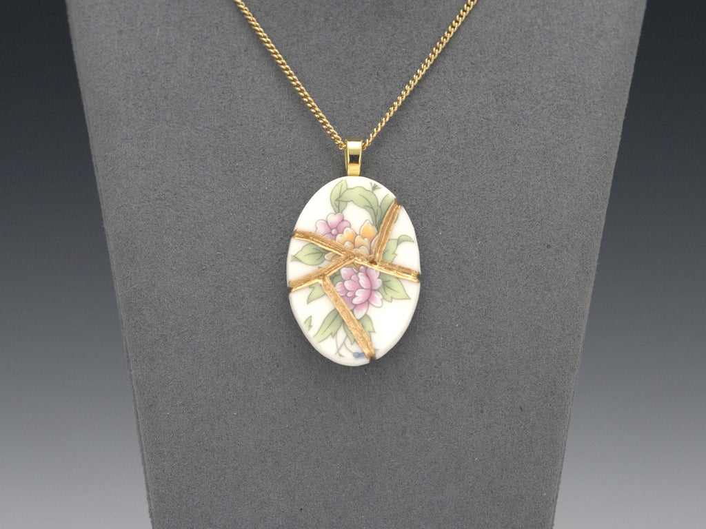 Delicate Floral Kintsugi Necklace