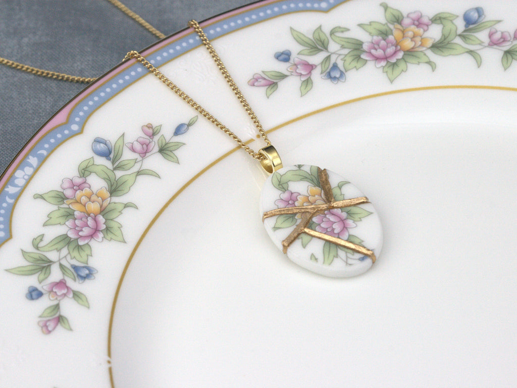 Delicate Floral Kintsugi Necklace