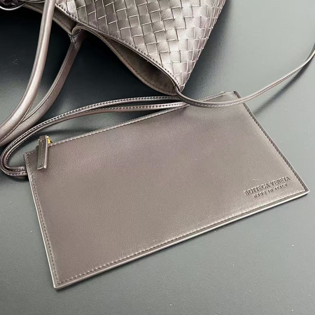 BV Reversible Tote Bag 43cm Intreccio Chocolate Brown Calfskin Suede