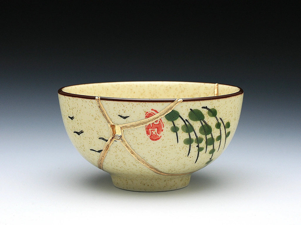 Medium Beige Kintsugi Bowl with Images