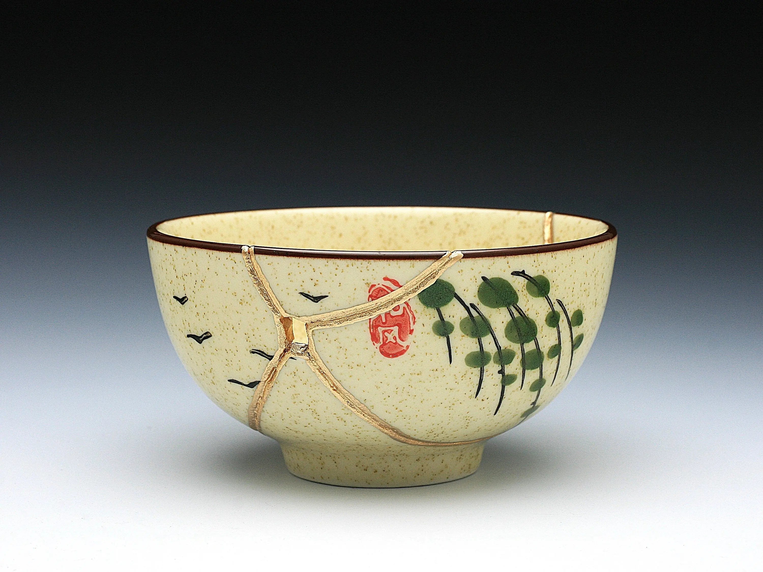 Medium Beige Kintsugi Bowl with Images