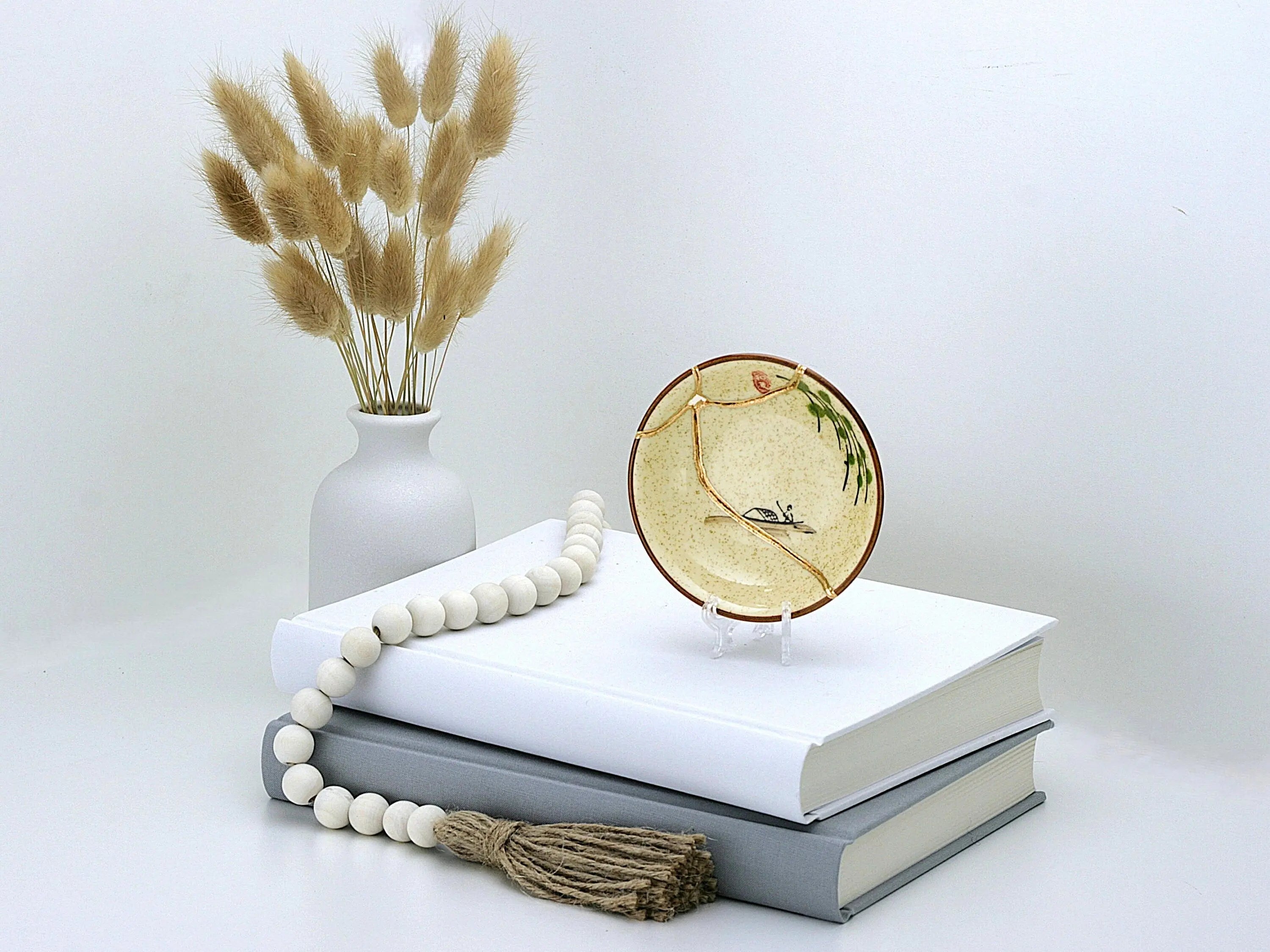 Small Beige Kintsugi Plate with Image