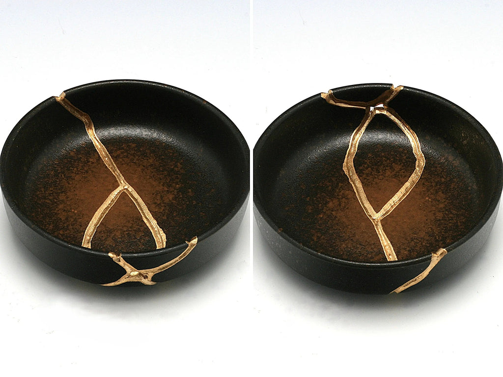 Small Brown Kintsugi Dish