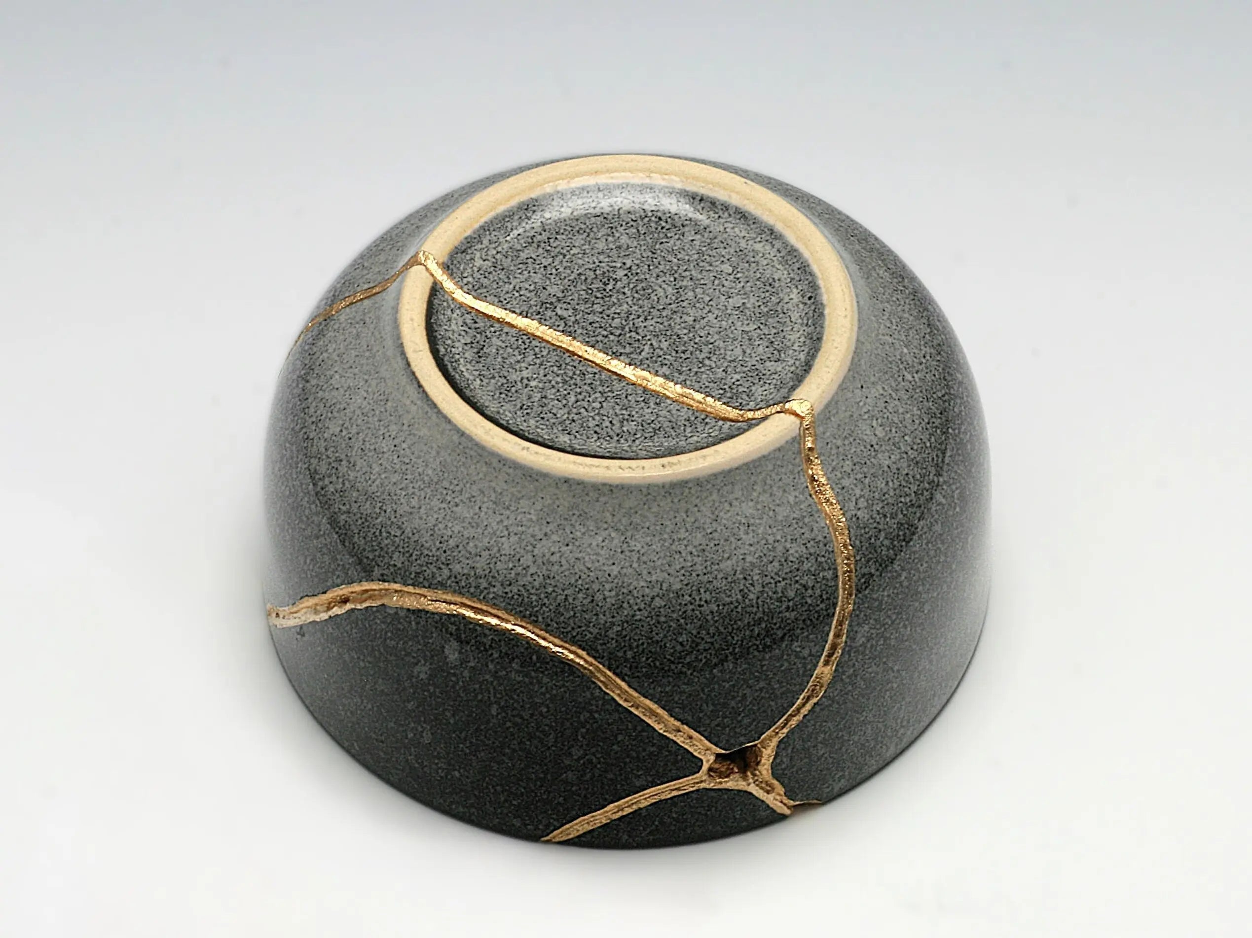 Medium Grey Kintsugi Bowl
