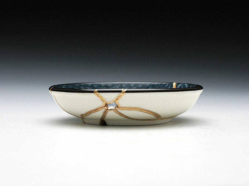 Small Blue and White Kintsugi Plate with Radish Image