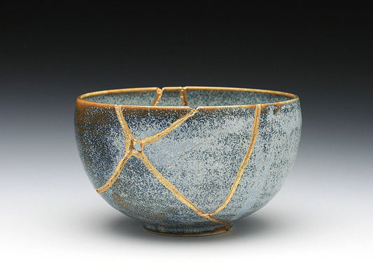 Medium Gray Kintsugi Bowl