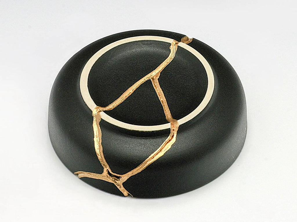 Small Brown Kintsugi Dish