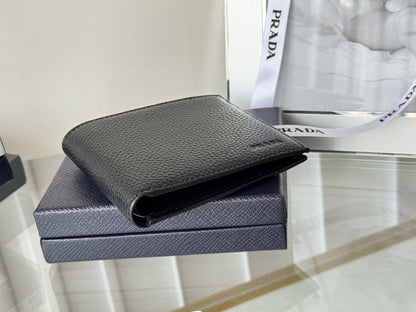 Pra 2M0513 Logo-Debossed Wallet 11cm Black lychee-grained cowhide