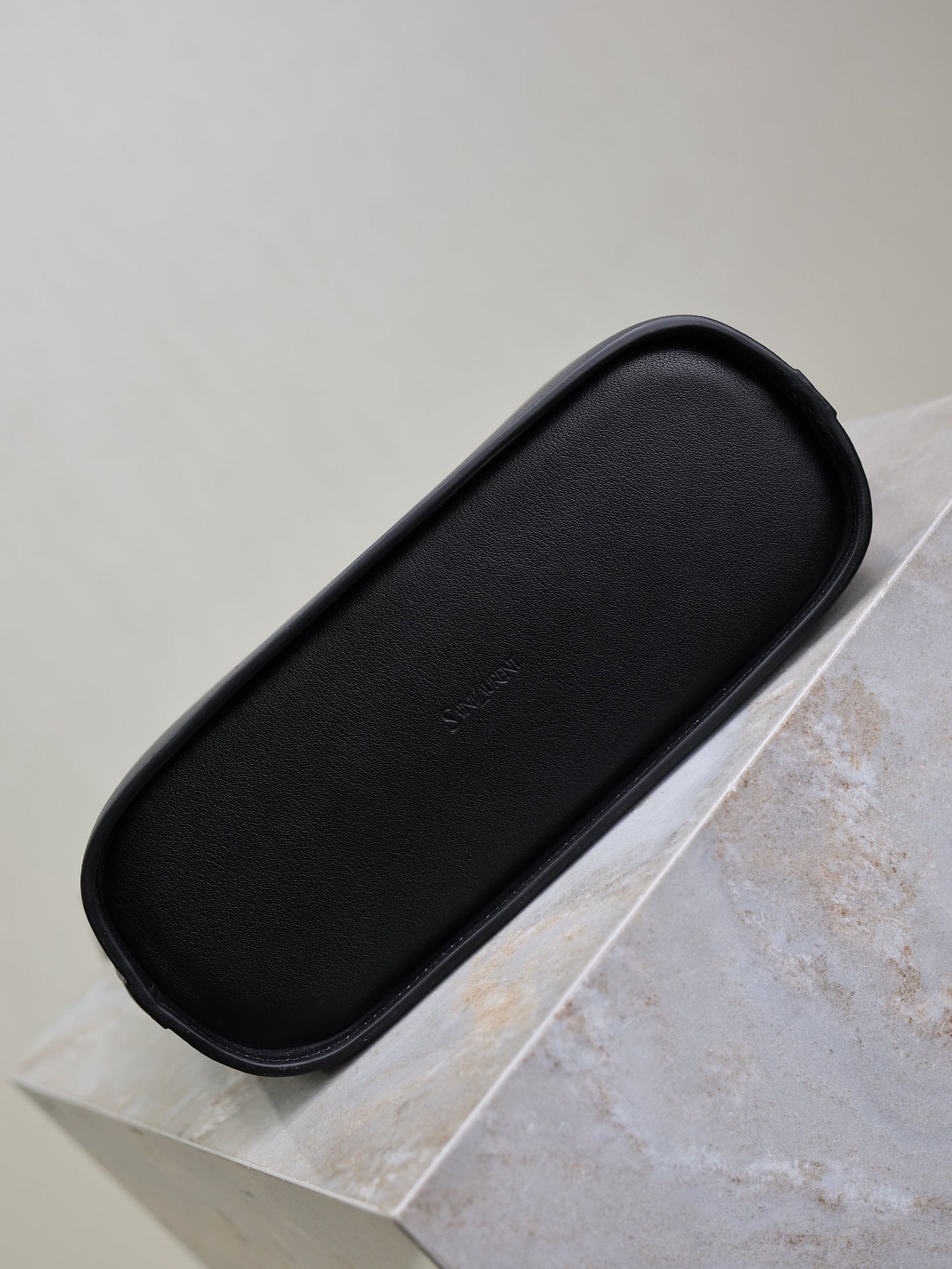 Y Small Bucket 23cm Black Leather