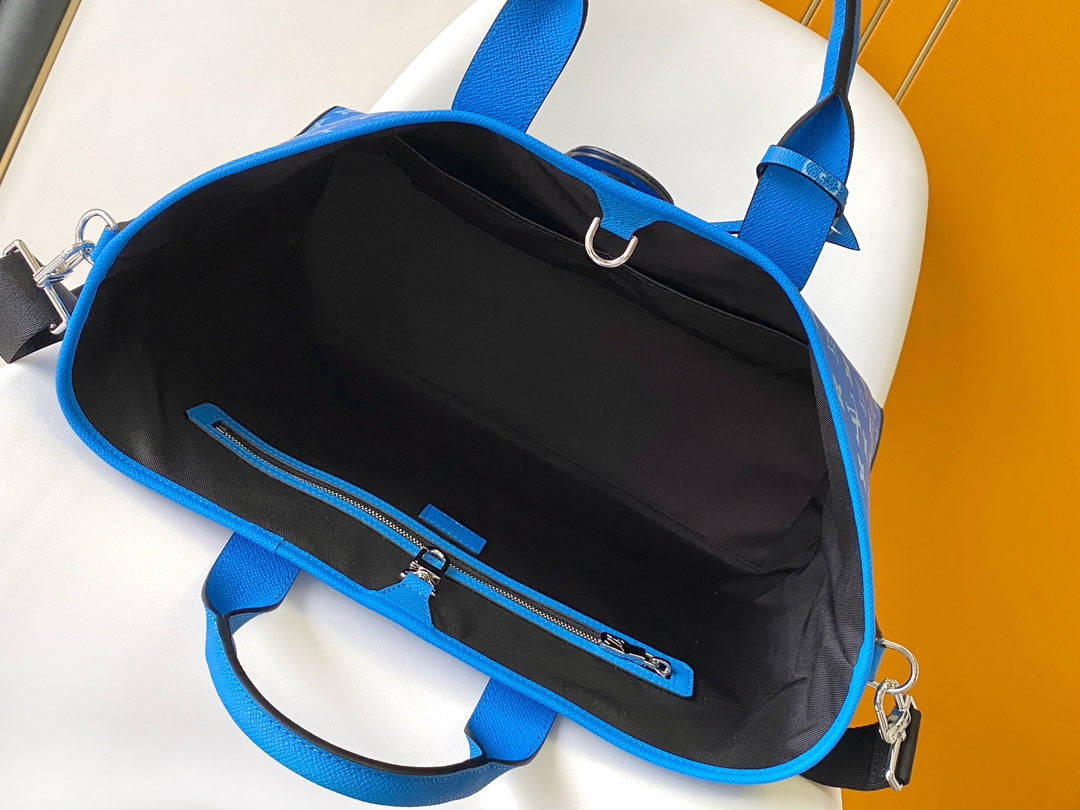 LV The Weekend Tote Bag 43cm Blue Monogram Canvas & TaÃ¯ga Leather
