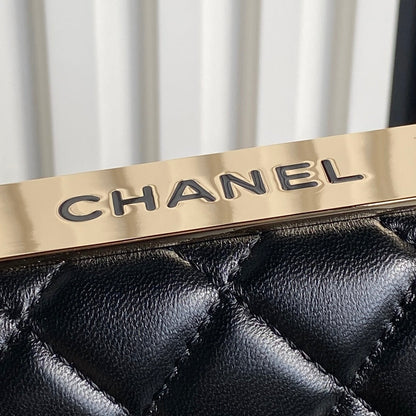 CC 24B Trendy Bag 18.5cm Black Lambskin Gold Hardware