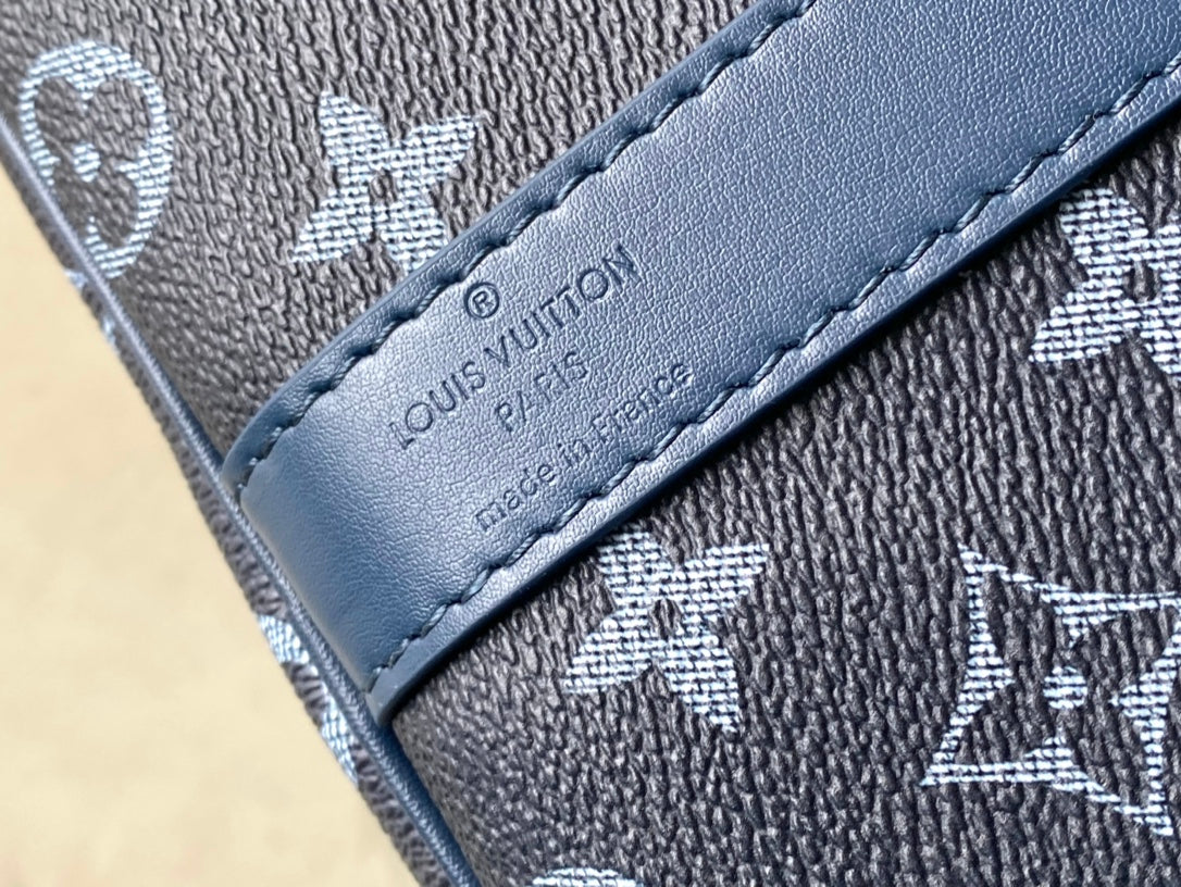 KEEPALL BANDOULI_RE 55 IN NAVY GREEN MONOGRAM GRADIENT CANVAS