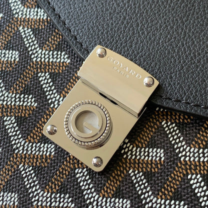 CHYPRE WALLET-POUCH 21 IN BLACK GOYARDINE CANVAS AND CALFSKIN