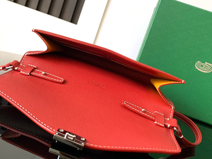 CHYPRE WALLET-POUCH 21 IN CLASSIC RED GOYARDINE CANVAS AND CALFSKIN