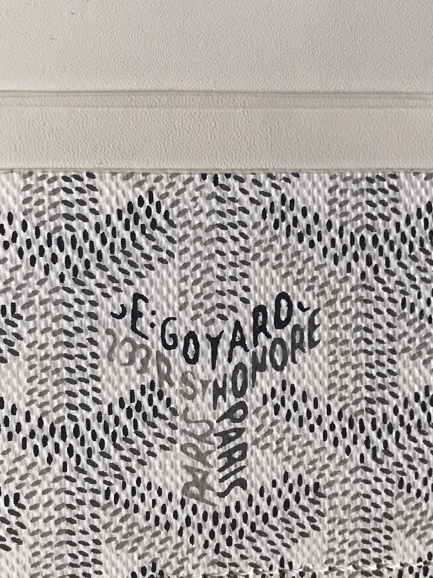 Goya Saint-Sulpice Card Wallet 11cm White Canvas
