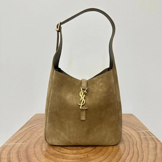 LE 5 _ 7 SUPPLE SMALL 22 IN PEANUT BROWN SUEDE