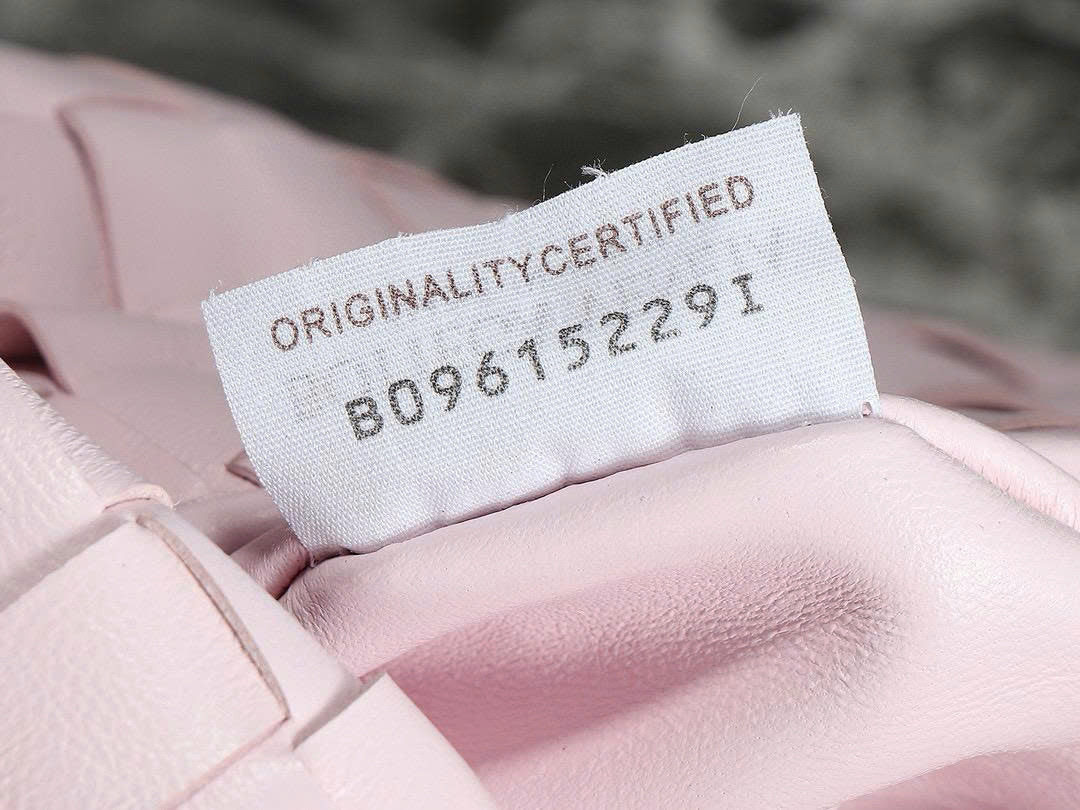 BV Mini Jodie 28cm in Soft Pink Sheepskin